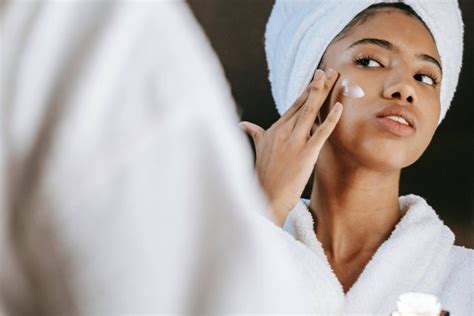 5 Kesalahan Derma Perawatan yang Bisa Bikin Parah! 5 Kesalahan Derma Perawatan yang Bisa Bikin Parah!