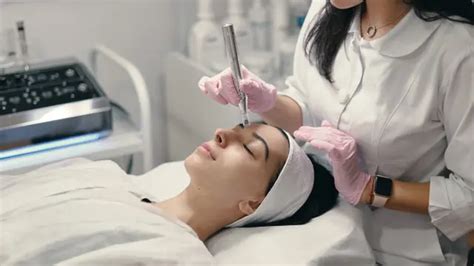 5 Salon Kecantikan Wajah Tersembunyi yang Wajib Kamu Coba 5 Salon Kecantikan Wajah Tersembunyi yang Wajib Kamu Coba