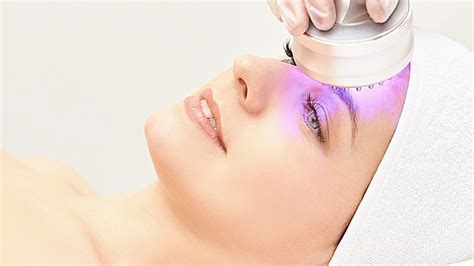 5 Tarif Laser Wajah Paling Murah 2024: Wajah Glowing Mulai dari Rp99 Ribu! 5 Tarif Laser Wajah Paling Murah 2024: Wajah Glowing Mulai dari Rp99 Ribu!