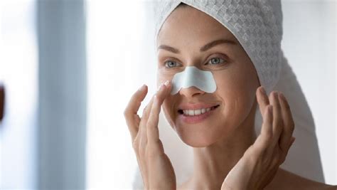 5 Treatment Hilangkan Komedo yang Bikin Kulit Kinclong dalam Seminggu! 5 Treatment Hilangkan Komedo yang Bikin Kulit Kinclong dalam Seminggu!