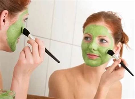 7 Cara Merawat Wajah dengan Alami untuk Mendapatkan Kulit Mulus dalam 1 Minggu! 7 Cara Merawat Wajah dengan Alami untuk Mendapatkan Kulit Mulus dalam 1 Minggu!