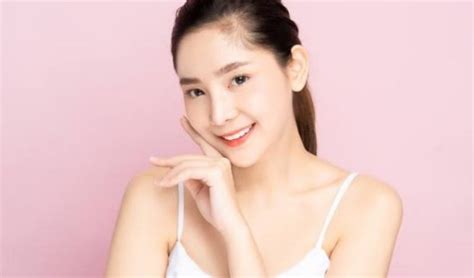 7 Langkah Rahasia Perawatan Wajah Alami Sebelum Tidur untuk Kulit Glowing! 7 Langkah Rahasia Perawatan Wajah Alami Sebelum Tidur untuk Kulit Glowing!