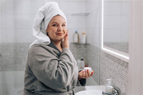 7 Langkah Rahasia Perawatan Wajah Alami Sebelum Tidur untuk Kulit Glowing! 7 Langkah Rahasia Perawatan Wajah Alami Sebelum Tidur untuk Kulit Glowing!