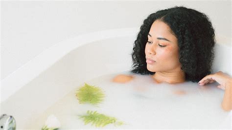 7 Perawatan Badan di Salon Ini Bikin Glowing Seketika! 7 Perawatan Badan di Salon Ini Bikin Glowing Seketika!