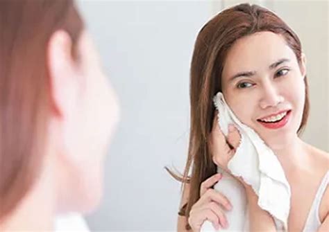 7 Rahasia Kulit Glowing Alami Tanpa Skincare, Buktikan Sendiri! 7 Rahasia Kulit Glowing Alami Tanpa Skincare, Buktikan Sendiri!