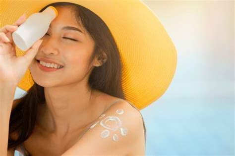 7 Rahasia Kulit Wajah Glowing Alami, No.5 Bikin Kaget! 7 Rahasia Kulit Wajah Glowing Alami, No.5 Bikin Kaget!