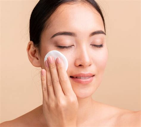 7 Rahasia Perawatan Awet Muda: Kulit Glowing dalam 30 Hari! 7 Rahasia Perawatan Awet Muda: Kulit Glowing dalam 30 Hari!