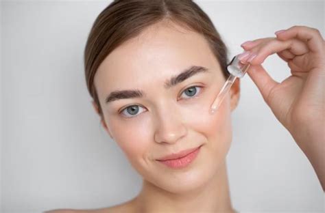 7 Rahasia Perawatan Awet Muda: Kulit Glowing dalam 30 Hari! 7 Rahasia Perawatan Awet Muda: Kulit Glowing dalam 30 Hari!