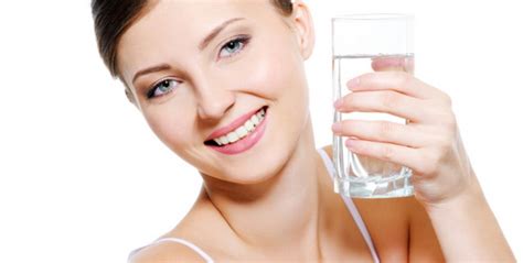 7 Rahasia Skincare Setelah Dermaroller Biar Wajah Kinclong Maksimal! 7 Rahasia Skincare Setelah Dermaroller Biar Wajah Kinclong Maksimal!