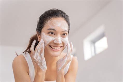 7 Step Rahasia Wajah Glowing ala Korea: Step by Step, Hasilnya Bikin Iri! 7 Step Rahasia Wajah Glowing ala Korea: Step by Step, Hasilnya Bikin Iri!