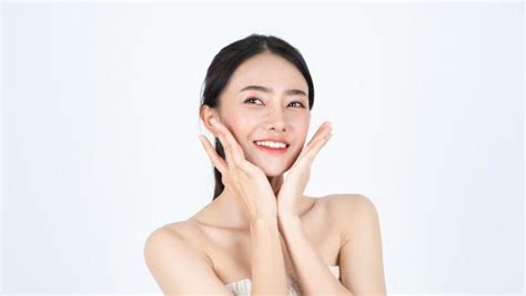 7 Step Rahasia Wajah Glowing ala Korea: Step by Step, Hasilnya Bikin Iri! 7 Step Rahasia Wajah Glowing ala Korea: Step by Step, Hasilnya Bikin Iri!