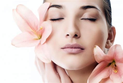 5 Cara Jitu Merawat Wajah Berjerawat dan Berminyak: Kulit Glowing Bebas Kilap! 5 Cara Jitu Merawat Wajah Berjerawat dan Berminyak: Kulit Glowing Bebas Kilap!