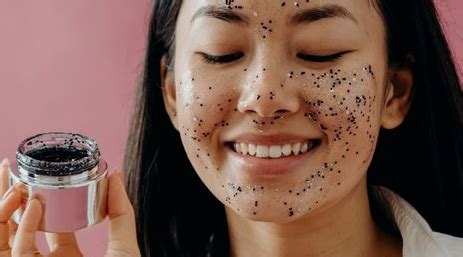 5 Rahasia Ampuh Perawatan Skin Booster Wajah Glowing Alami! 5 Rahasia Ampuh Perawatan Skin Booster Wajah Glowing Alami!