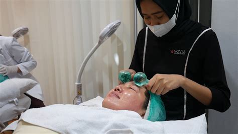 5 Ritual Kecantikan Salon di Rumah Untuk Kulit Bersinar Lebih 2x! 👑✨