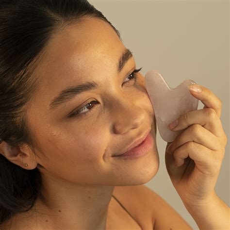 5 Treatment Kulit Ajaib yang Bikin Glowing dalam 7 Hari! 5 Treatment Kulit Ajaib yang Bikin Glowing dalam 7 Hari!