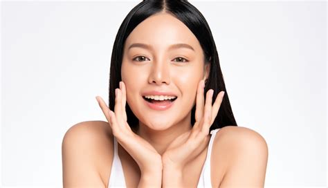 5 Treatment Wajah Glow Up yang Bisa Bikin Cantik Tanpa Filter! 5 Treatment Wajah Glow Up yang Bisa Bikin Cantik Tanpa Filter!