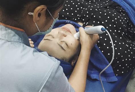 7 Cara Facial di Rumah yang Bisa Menghemat Waktu dan Uang, Dicoba Sekarang! 7 Cara Facial di Rumah yang Bisa Menghemat Waktu dan Uang, Dicoba Sekarang!