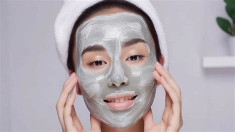 7 Langkah Facial Rumahan untuk Kulit Wajah Kencang Maksimal! 7 Langkah Facial Rumahan untuk Kulit Wajah Kencang Maksimal!