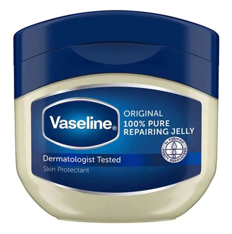 7 Manfaat Ajaib Vaseline untuk Rambut yang Bikin Kamu Tercengang! 7 Manfaat Ajaib Vaseline untuk Rambut yang Bikin Kamu Tercengang!