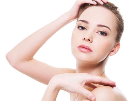 7 Rahasia Kulit Glowing ala Bening's Clinic: Treatment yang Wajib Kamu Coba! 7 Rahasia Kulit Glowing ala Bening's Clinic: Treatment yang Wajib Kamu Coba!