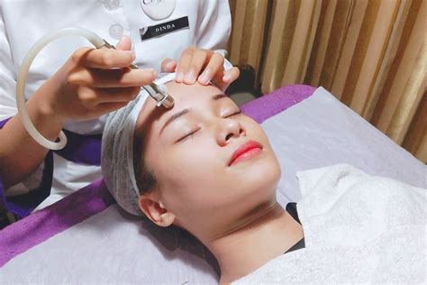 7 Treatment Clarice Beauty Clinic Harga di Bawah 1 Juta!😱 7 Treatment Clarice Beauty Clinic Harga di Bawah 1 Juta!😱