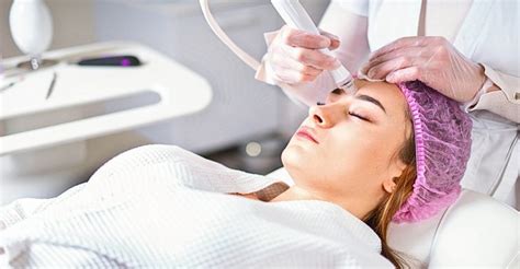 7 Treatment Dermies di Bawah 500 Ribu: Kulit Glowing Gak Harus Mahal! 7 Treatment Dermies di Bawah 500 Ribu: Kulit Glowing Gak Harus Mahal!